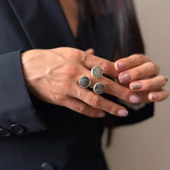 New Silver Lunar Reflection Ring - Picture 3 of 4